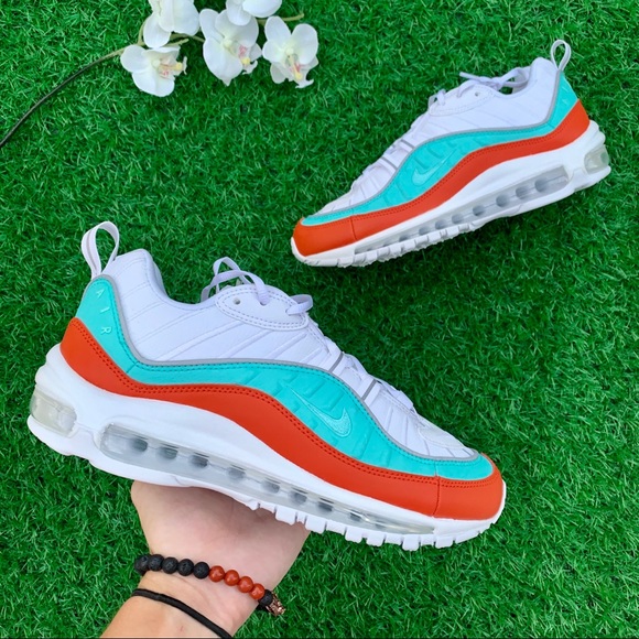 Nike Shoes - Nike Air Max 98 SE wmns shoe